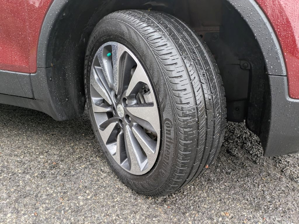 Certified 2022 Buick Encore Preferred w/ Safety Package image 39