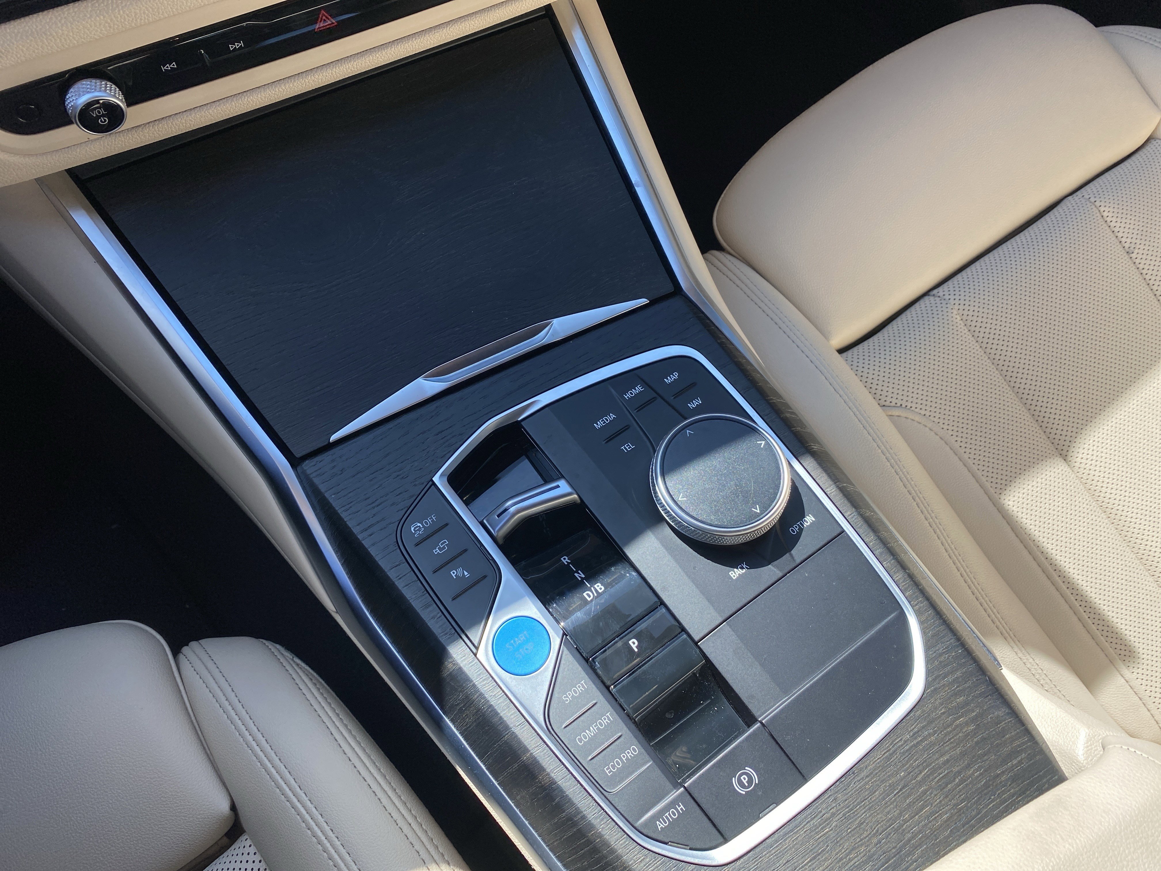 Used 2023 BMW i4 eDrive35 image 23