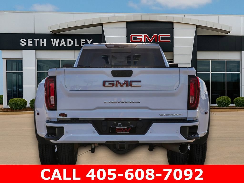 Used 2022 GMC Sierra 3500 Denali w/ Denali Ultimate Package AWD/4WD image 6