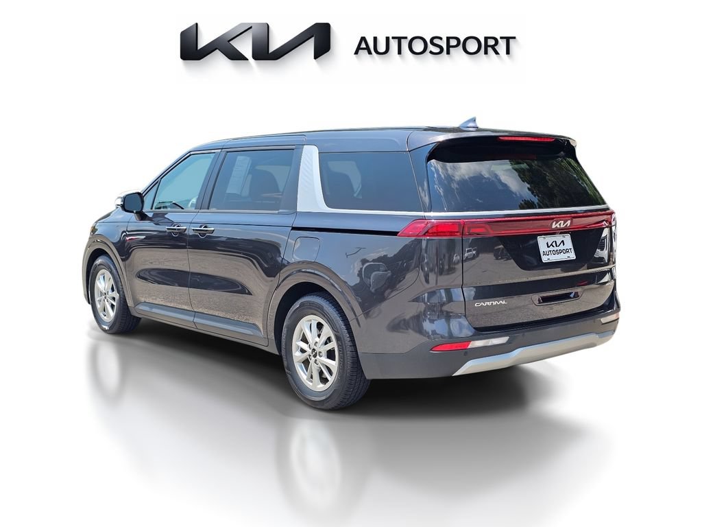 Certified 2023 Kia Carnival LX FWD image 13