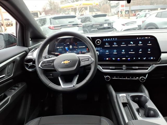 New 2026 Chevrolet Equinox EV LT w/ Comfort Package FWD image 9