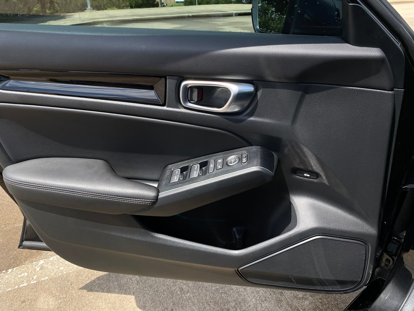 Certified 2024 Honda Civic Touring image 25