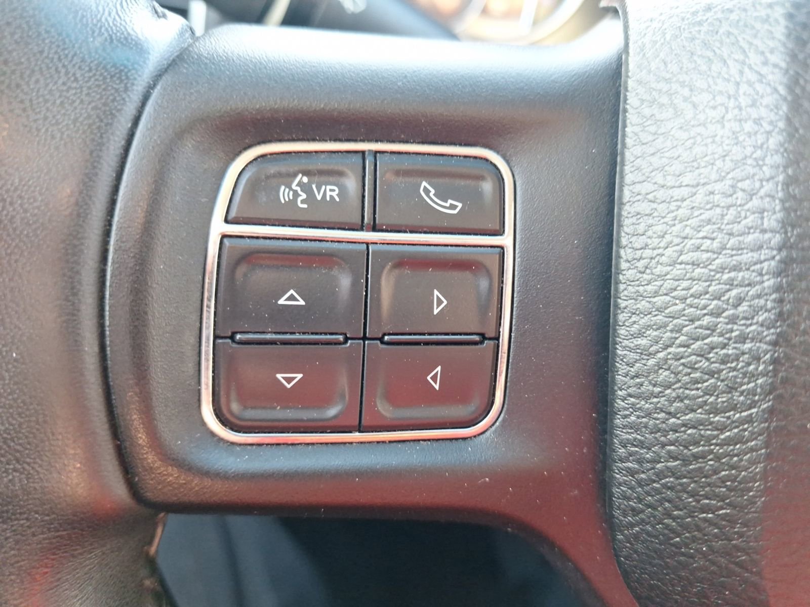 Used 2017 RAM 2500 Big Horn w/ Sport Appearance Group image 20