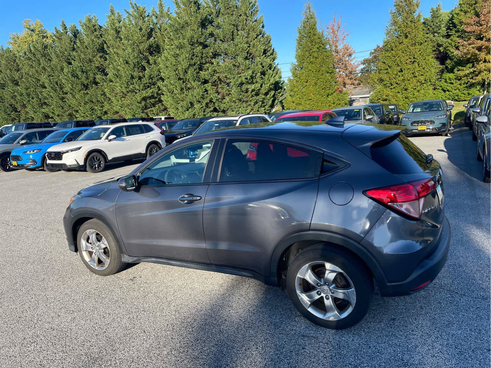 Used 2016 Honda HR-V EX image 3