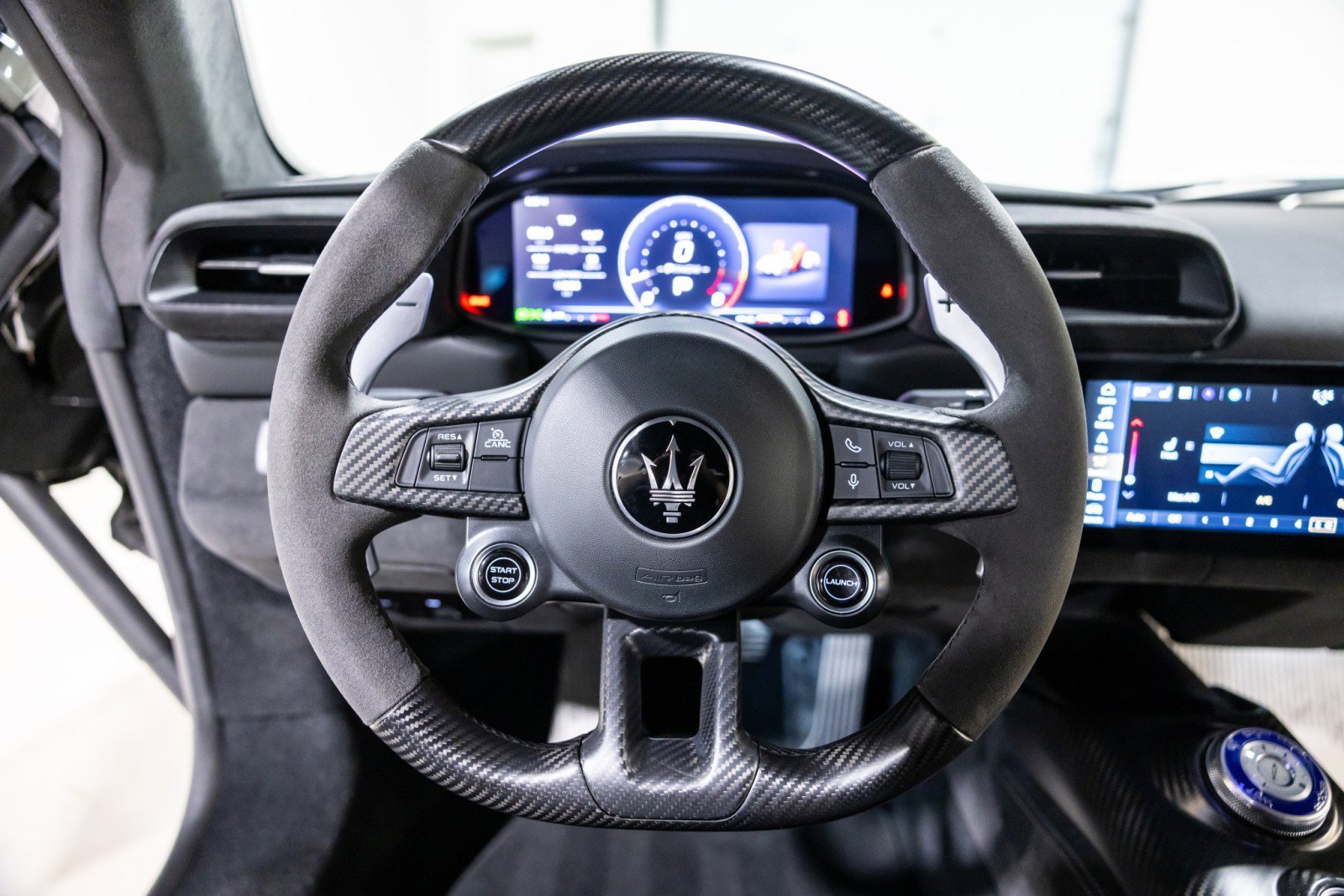 Used 2022 Maserati MC20 Coupe RWD image 35