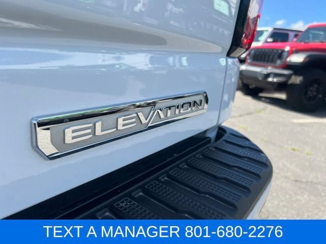 Used 2025 GMC Sierra 1500 Elevation w/ Elevation Premium Package AWD/4WD image 8