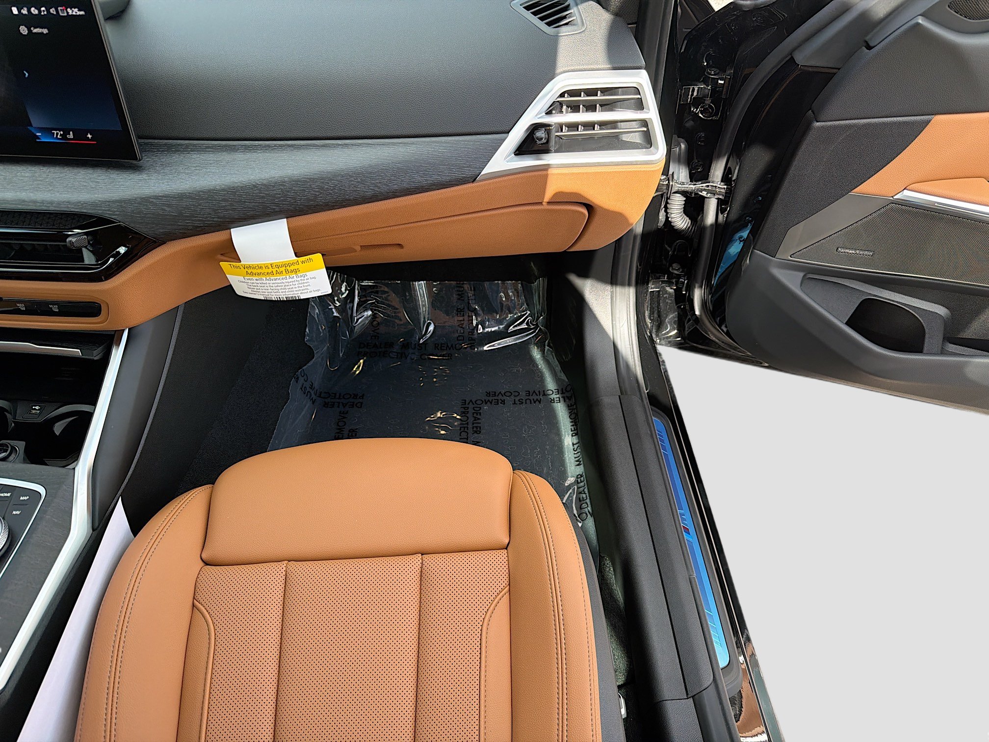New 2026 BMW 330i Sedan w/ M Sport Package RWD image 17