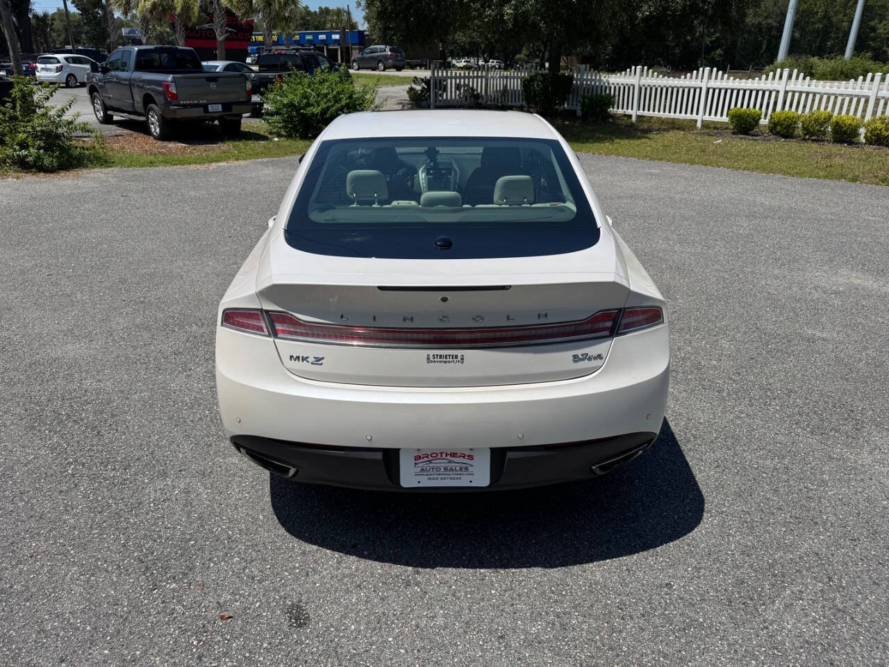 Used 2016 Lincoln MKZ AWD w/ Equipment Group 300A Reserve image 5