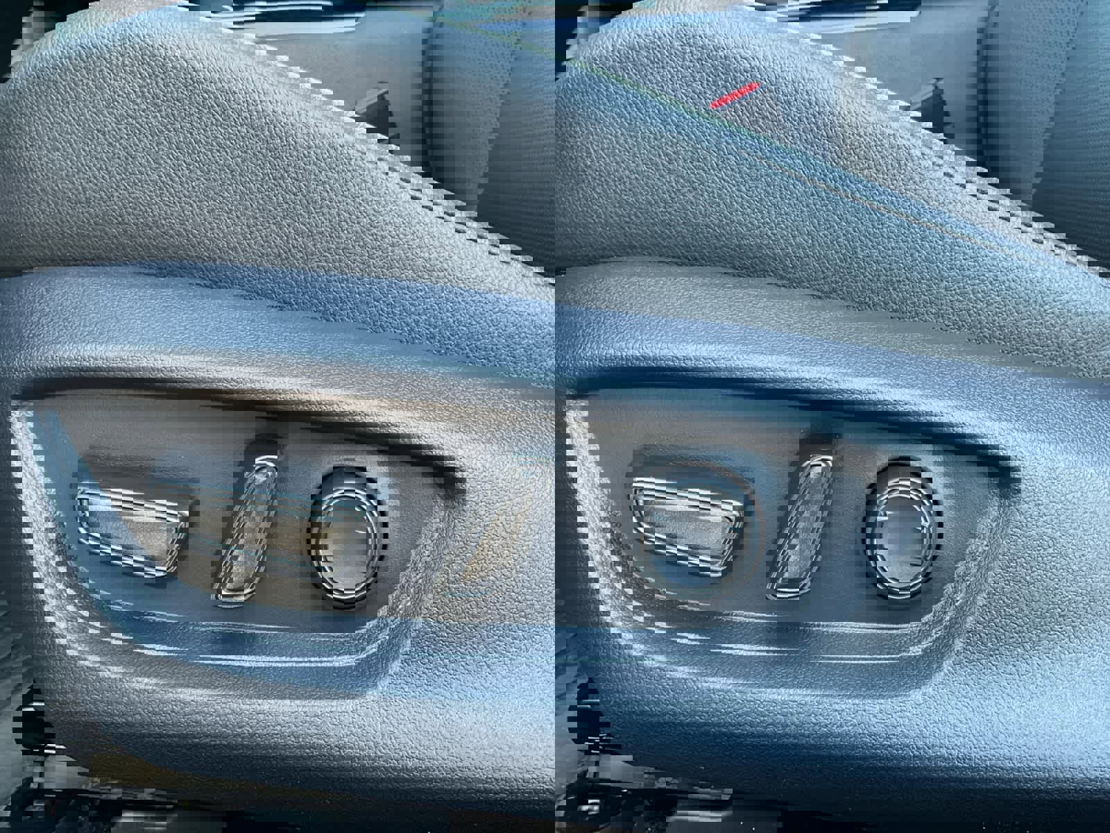 Used 2026 Toyota Camry XLE image 21