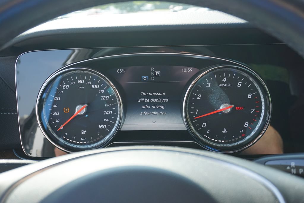 Used 2017 Mercedes-Benz E 300 4MATIC image 16