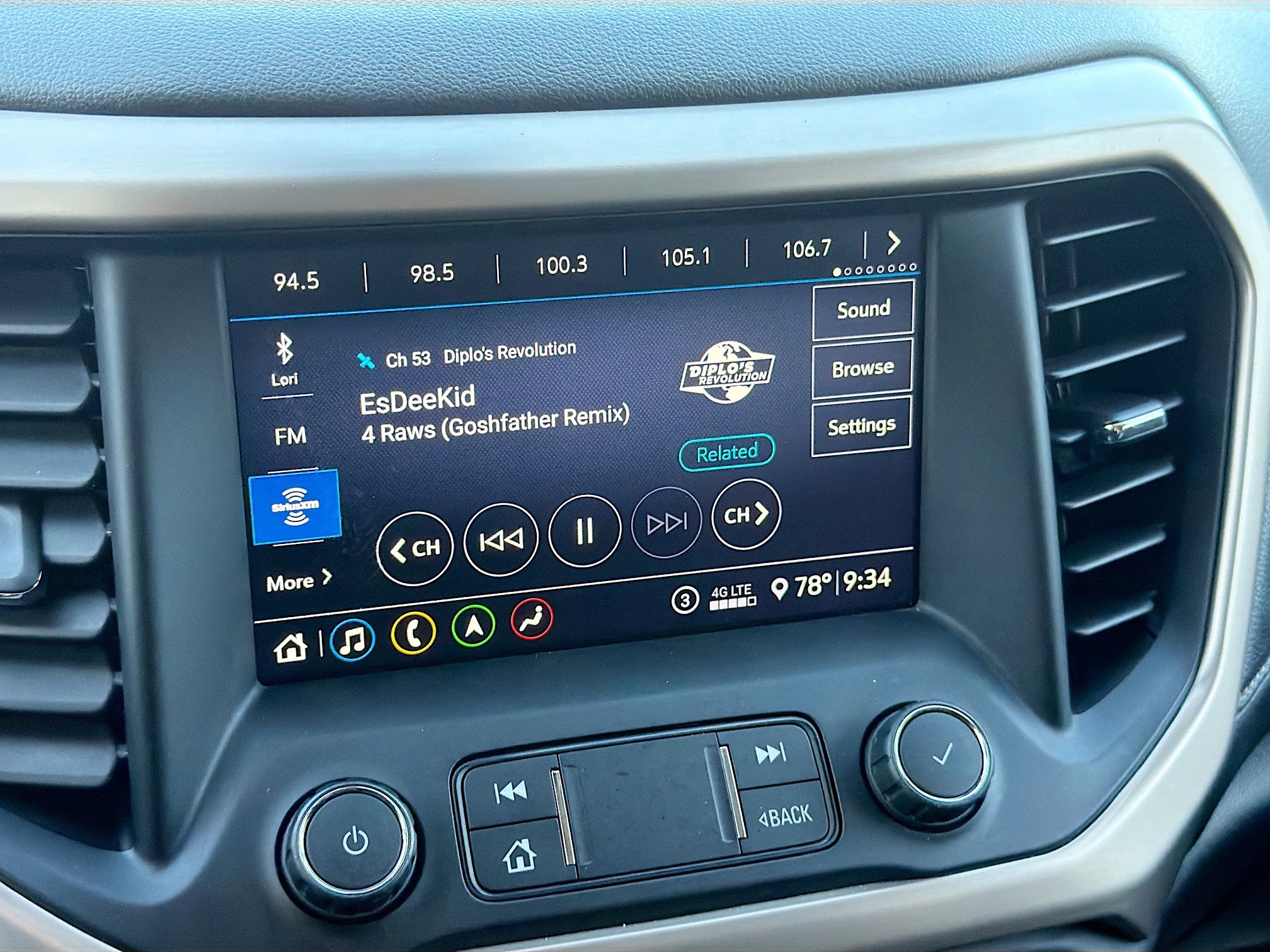 Used 2020 GMC Acadia Denali w/ Technology Package image 31