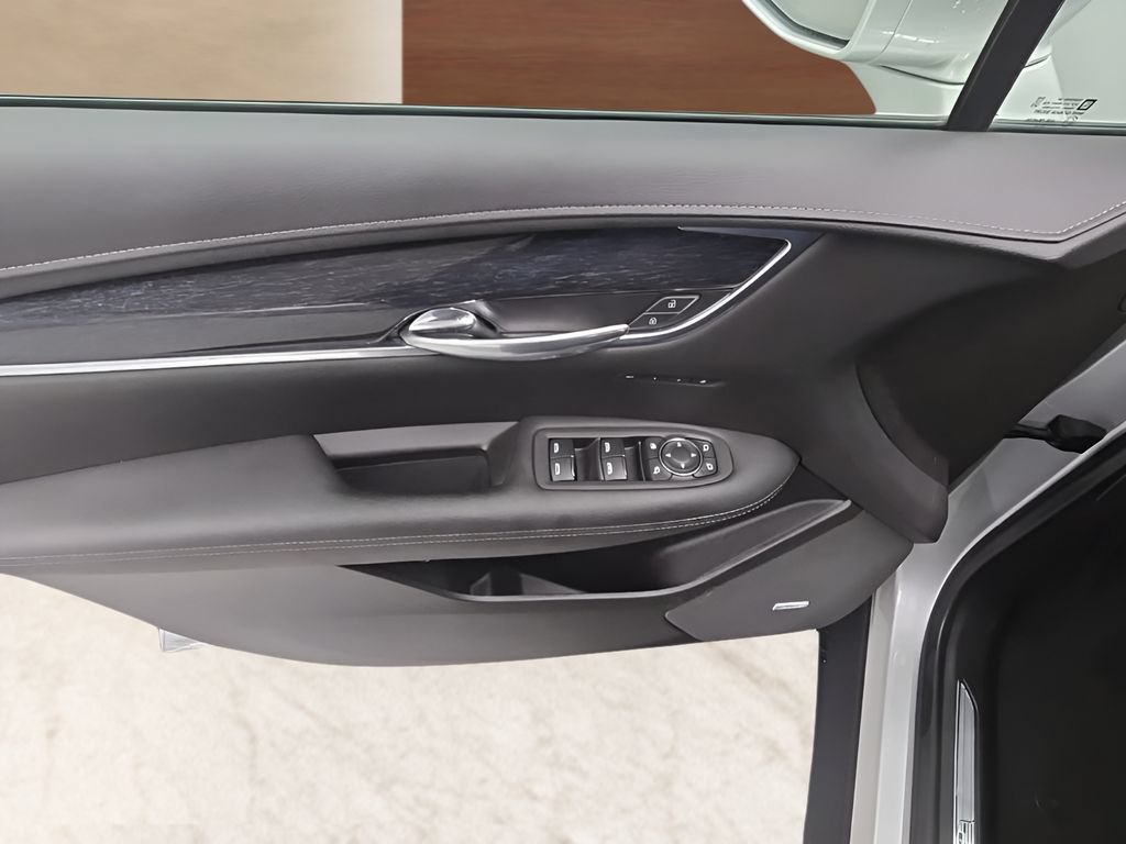 Used 2020 Cadillac XT5 Premium Luxury AWD/4WD image 10