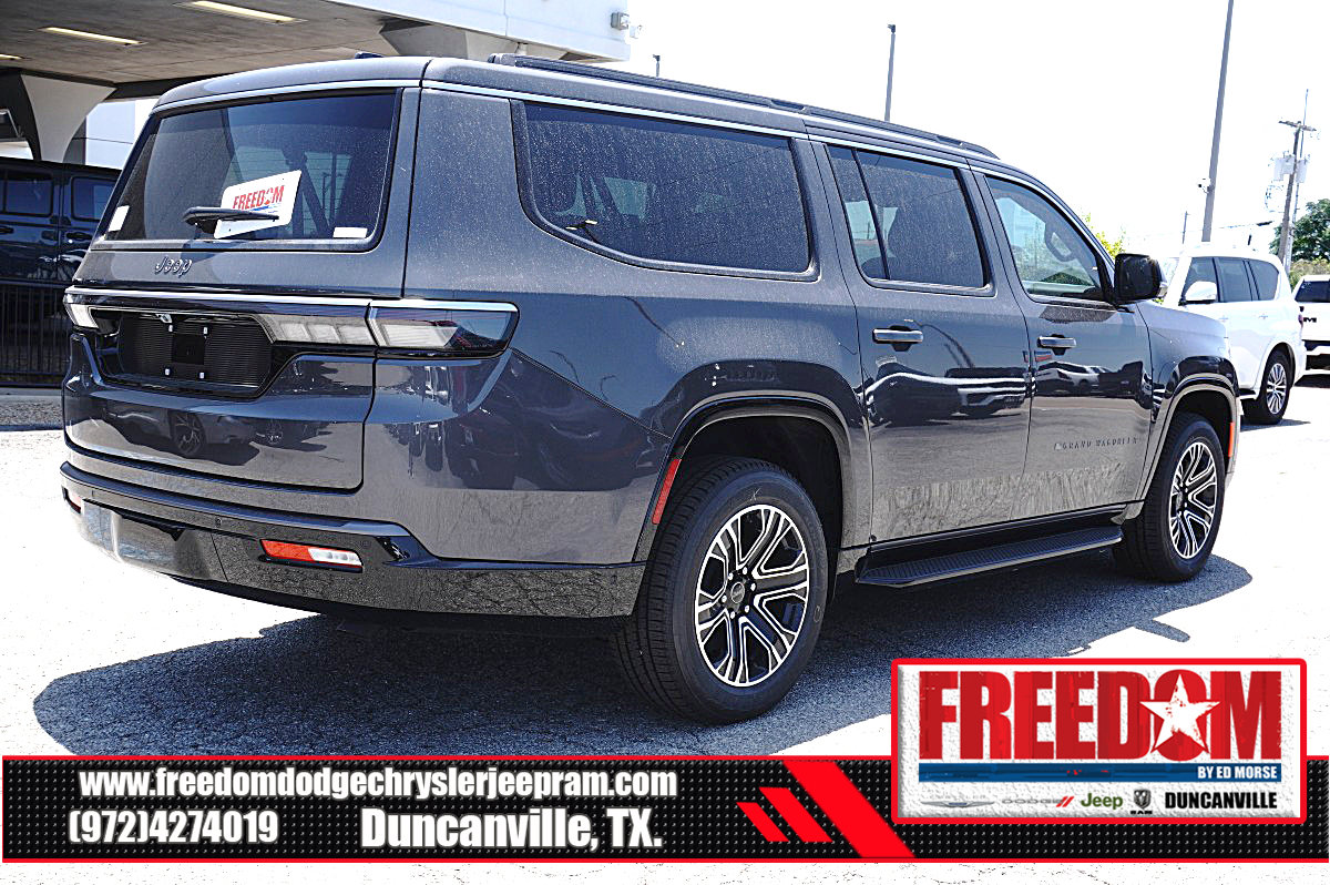 New 2026 Jeep Grand Wagoneer L 2WD w/ Premium Group I image 5