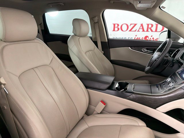 Used 2020 Lincoln Nautilus Reserve w/ Equipment Group 201A AWD/4WD image 30