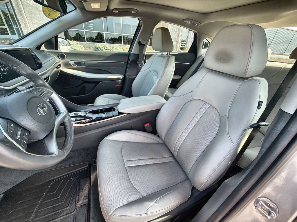 Used 2023 Hyundai Sonata Limited FWD image 13
