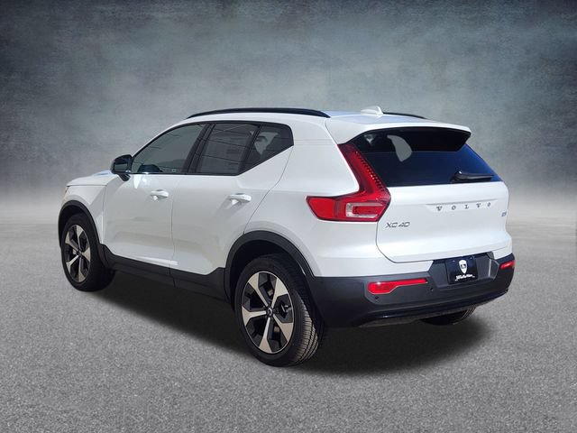New 2026 Volvo XC40 B5 Plus w/ Protection Package Premier AWD/4WD image 5