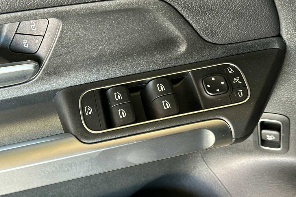 Certified 2026 Mercedes-Benz GLB 250 image 12