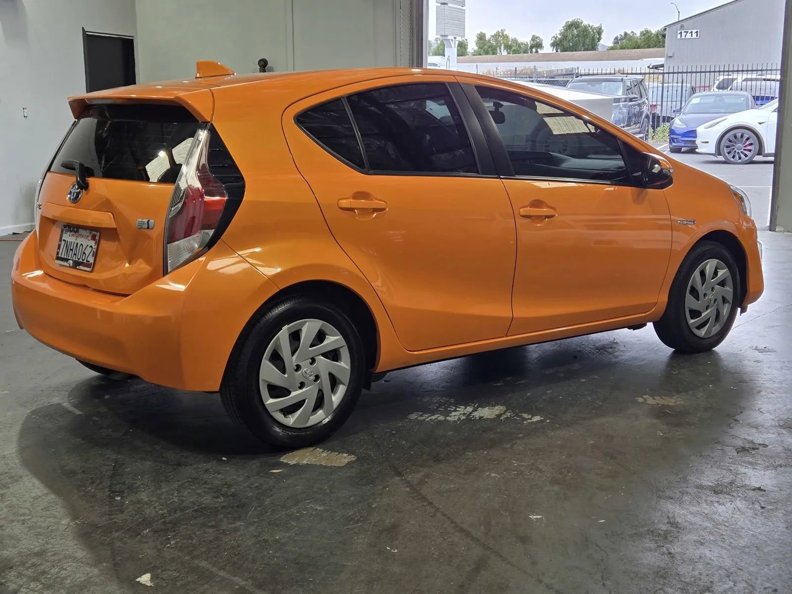 Used 2015 Toyota Prius C One FWD image 4