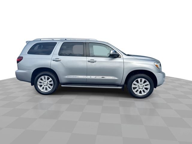 Used 2020 Toyota Sequoia Platinum image 10