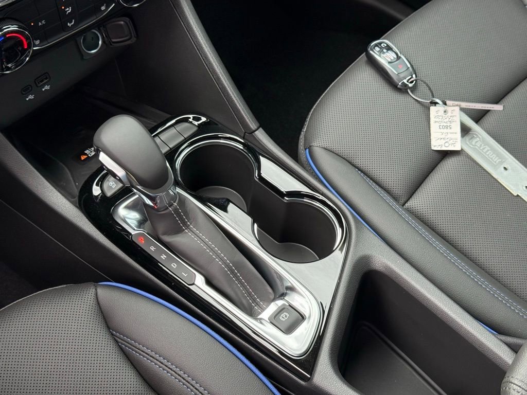 New 2026 Buick Encore GX Sport Touring image 27