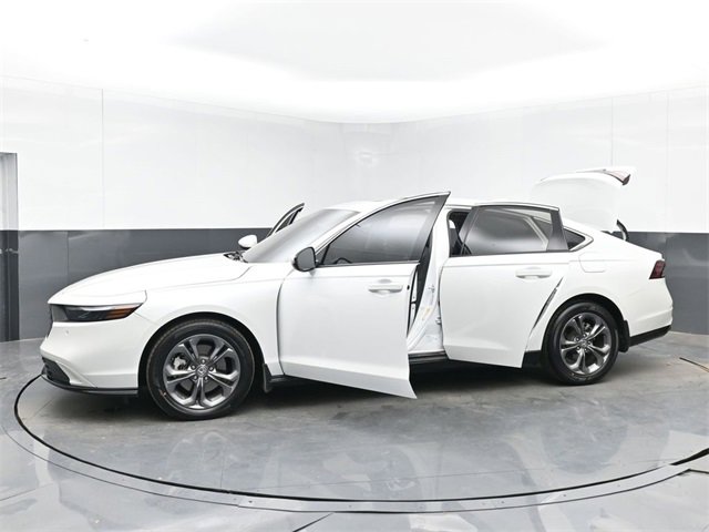 Used 2023 Honda Accord EX-L image 56