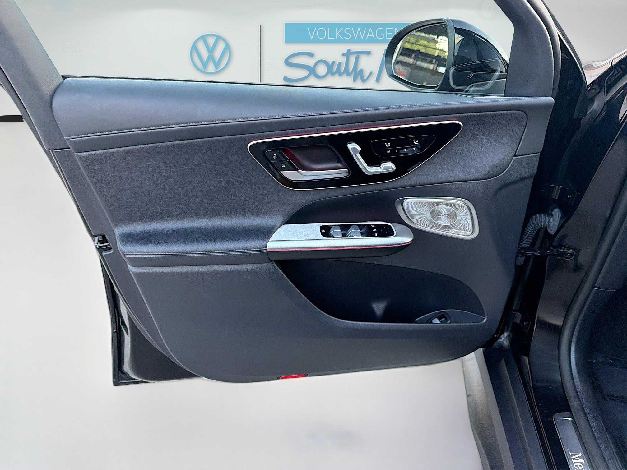 Used 2023 Mercedes-Benz GLC 300 image 19