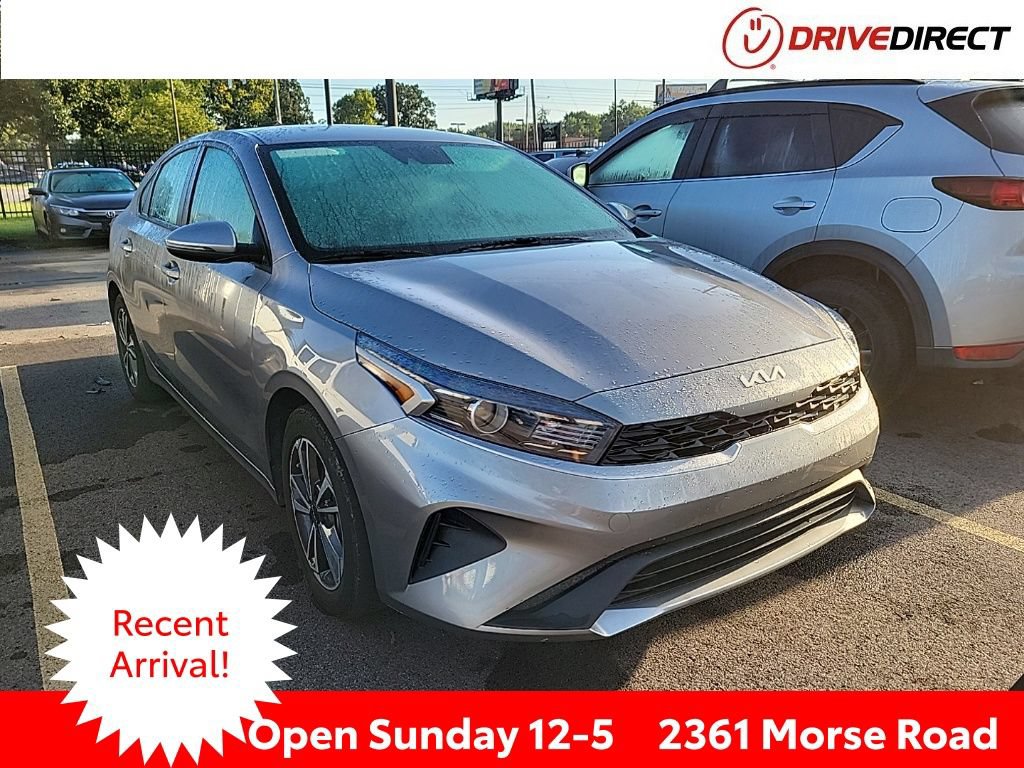 Used 2024 Kia Forte LXS w/ LXS Technology Package FWD image 1