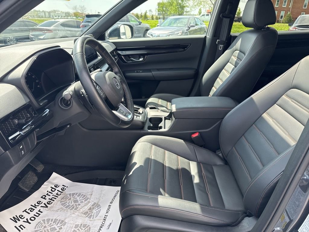 Certified 2025 Honda CR-V Sport Touring image 29