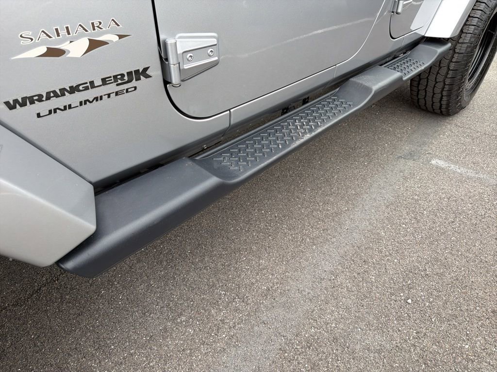 Used 2018 Jeep Wrangler Unlimited Sahara image 13
