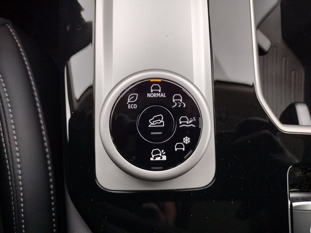 New 2026 Mitsubishi Outlander Trail Edition image 23