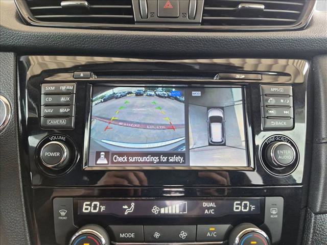 Used 2017 Nissan Rogue SV w/ SV Premium Package FWD image 14