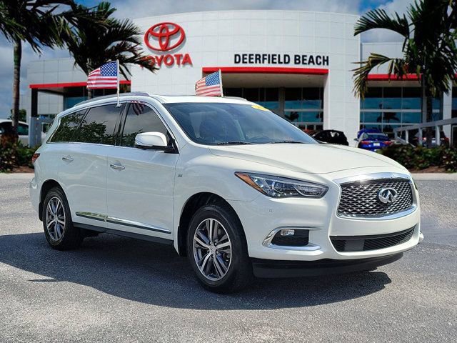 Used 2019 INFINITI QX60 Luxe w/ Essential Package image 1