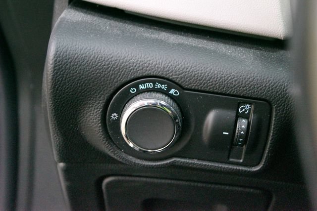 Used 2017 Buick Verano Convenience FWD image 14
