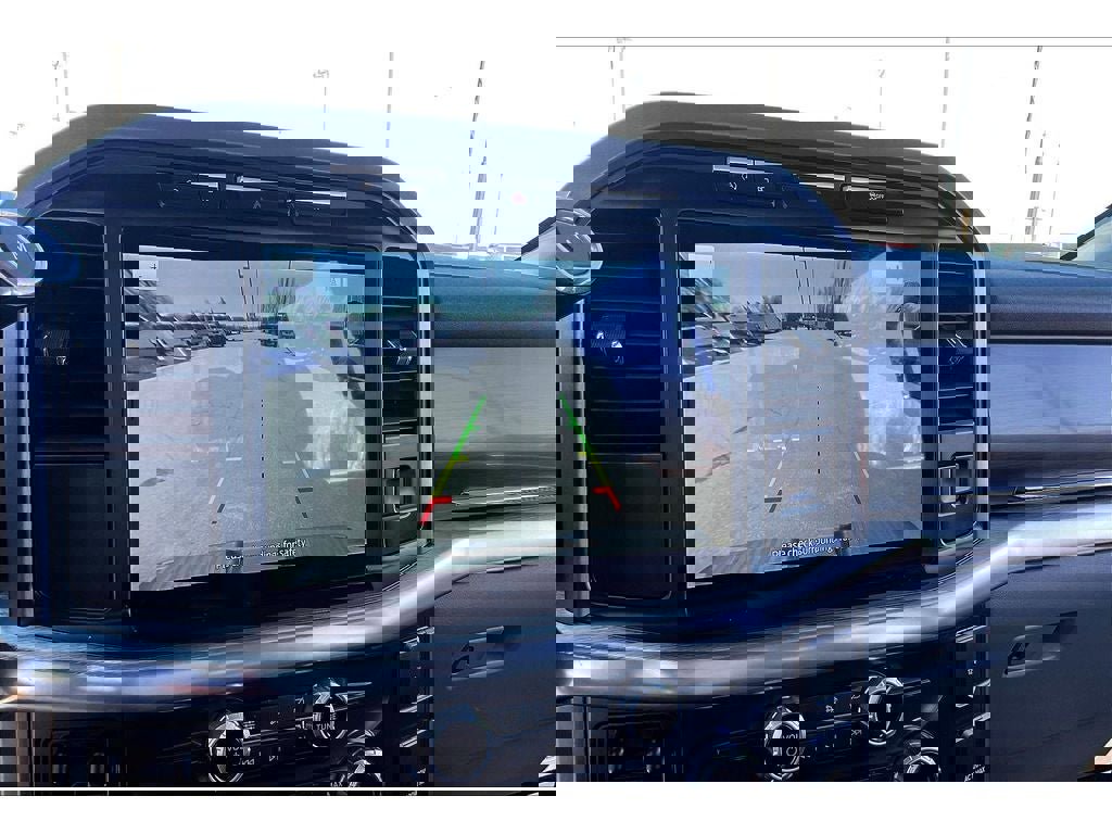 Used 2021 Ford F150 Lariat w/ Equipment Group 501A Mid image 23