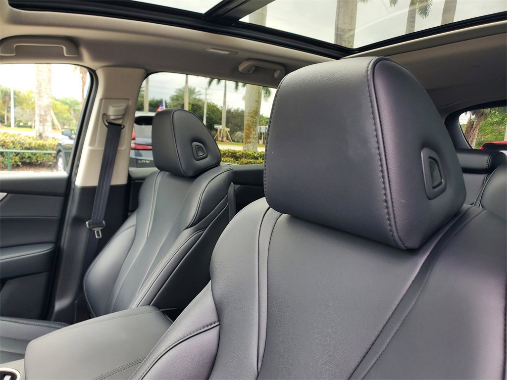 Used 2023 Acura MDX FWD image 17