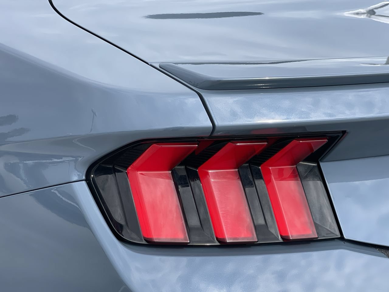 Used 2024 Ford Mustang Premium RWD image 7