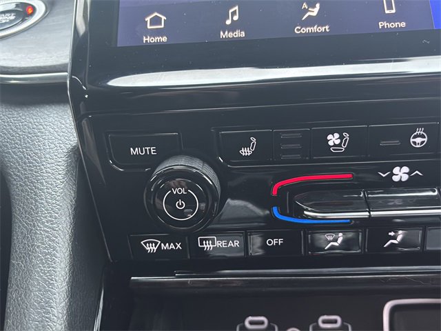 Used 2024 Jeep Grand Cherokee Overland image 30