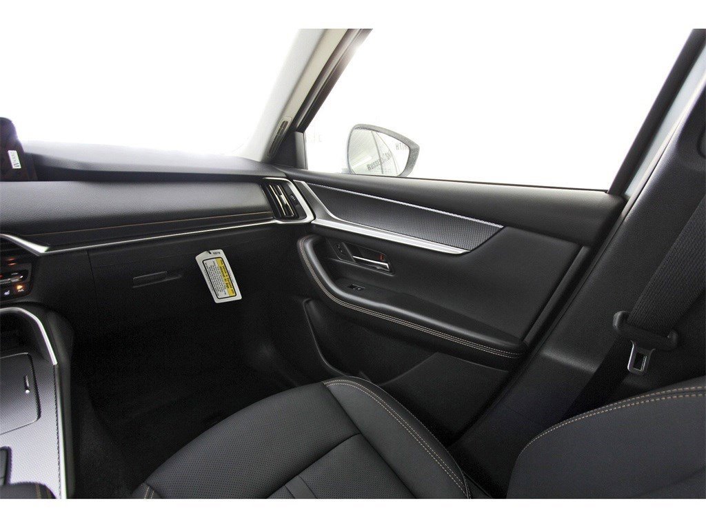 Certified 2025 MAZDA CX-90 3.3 Turbo w/ Preferred Package image 10