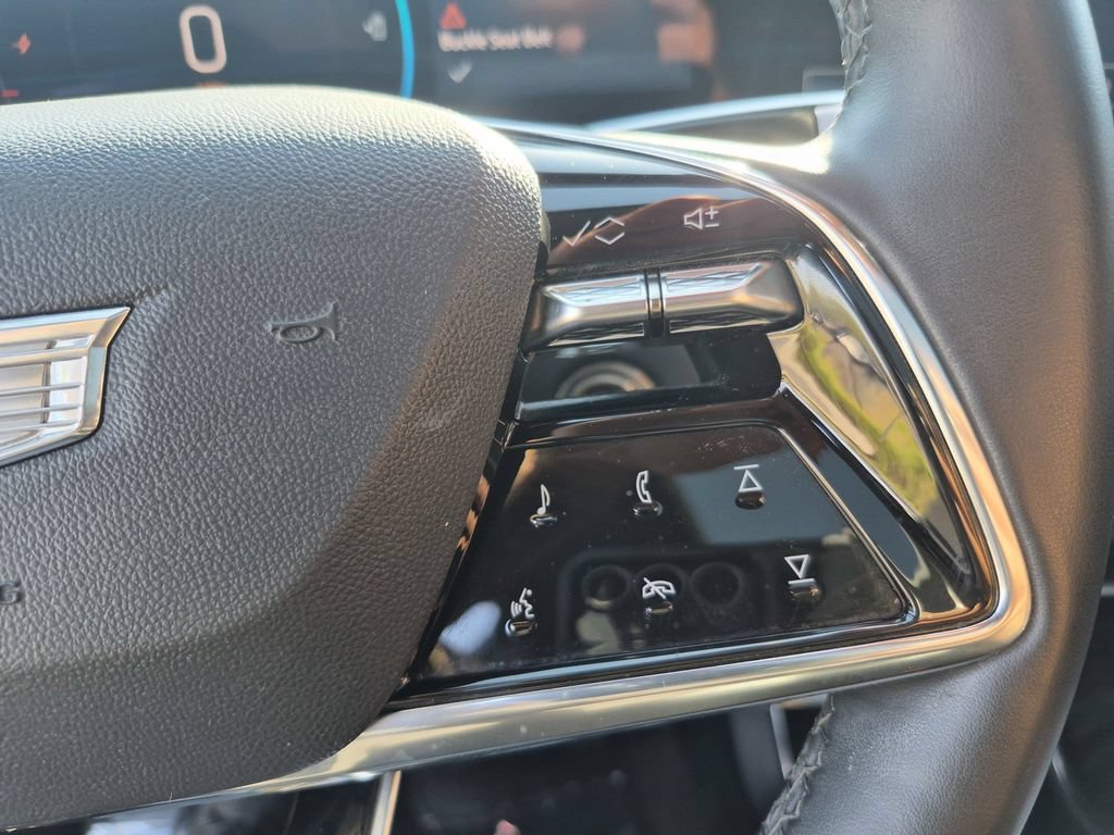 Used 2024 Cadillac Lyriq Sport RWD image 16