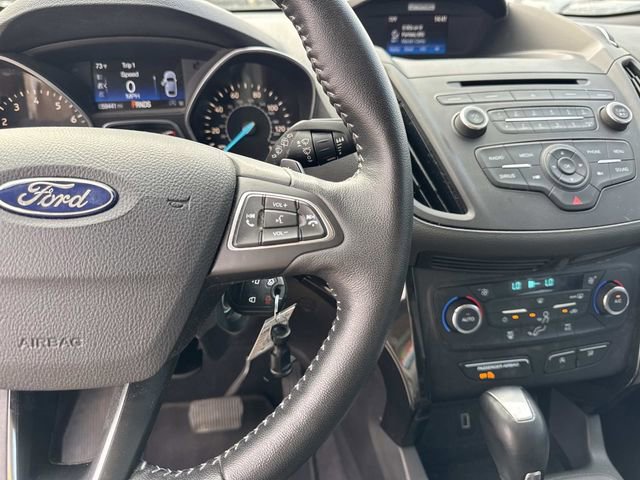 Used 2017 Ford Escape SE w/ SE Sport Appearance Package image 26