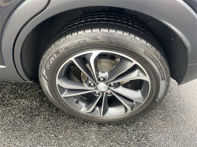 Used 2020 Buick Encore GX Essence image 32