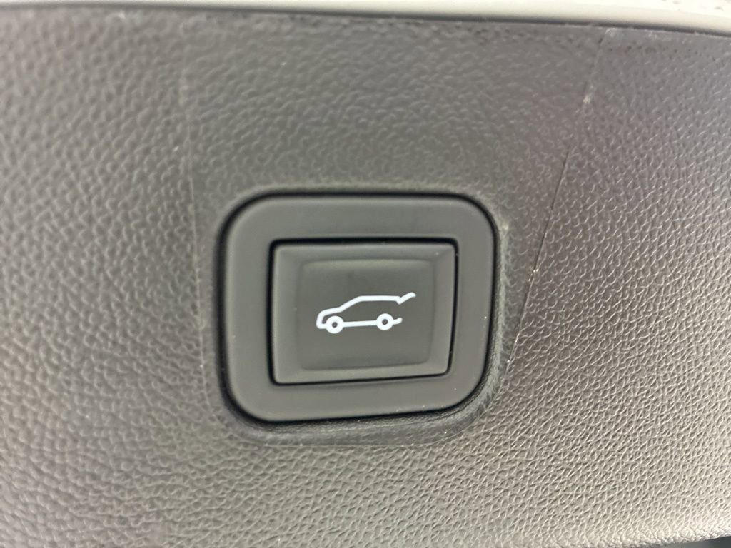Used 2024 Chevrolet Blazer LT w/ Convenience Package FWD image 40