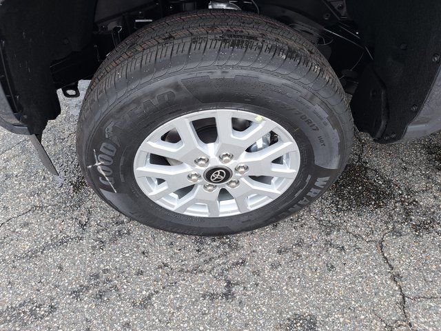 New 2026 Toyota Tacoma SR5 image 15