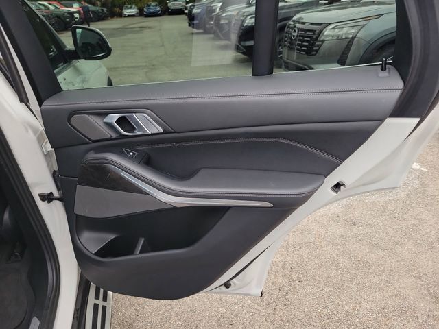 Used 2024 BMW X5 xDrive40i image 32