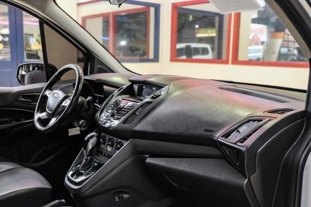 Used 2017 Ford Transit Connect XL image 15