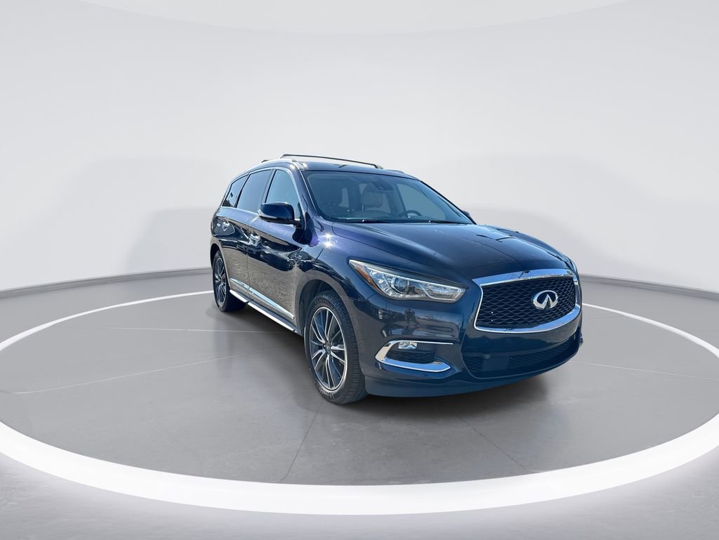 Used 2019 INFINITI QX60 Luxe w/ Sensory Package image 2