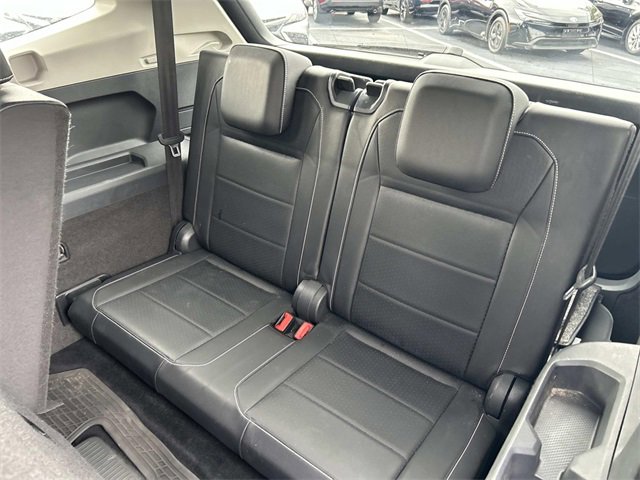 Used 2021 Volkswagen Tiguan SE image 19