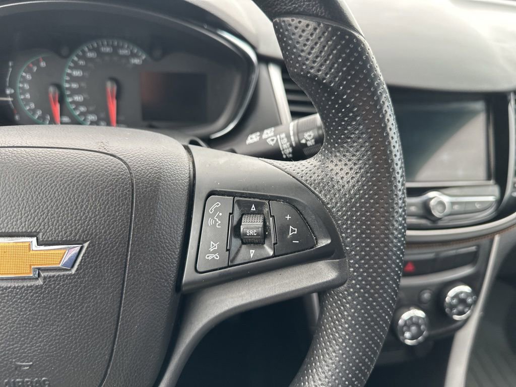 Used 2018 Chevrolet Trax LS image 9
