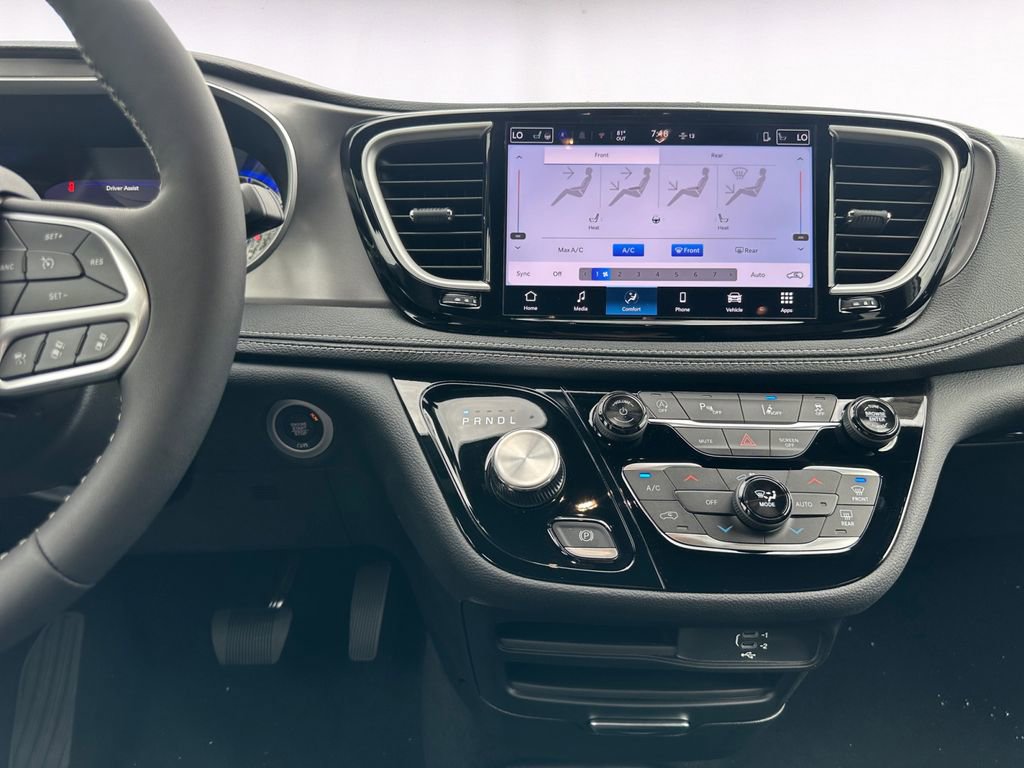 New 2026 Chrysler Pacifica Select image 11