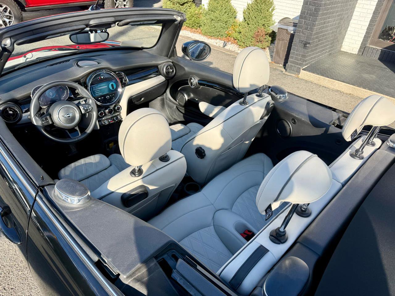 Used 2023 MINI Cooper S w/ Signature Upholstery Package FWD image 17